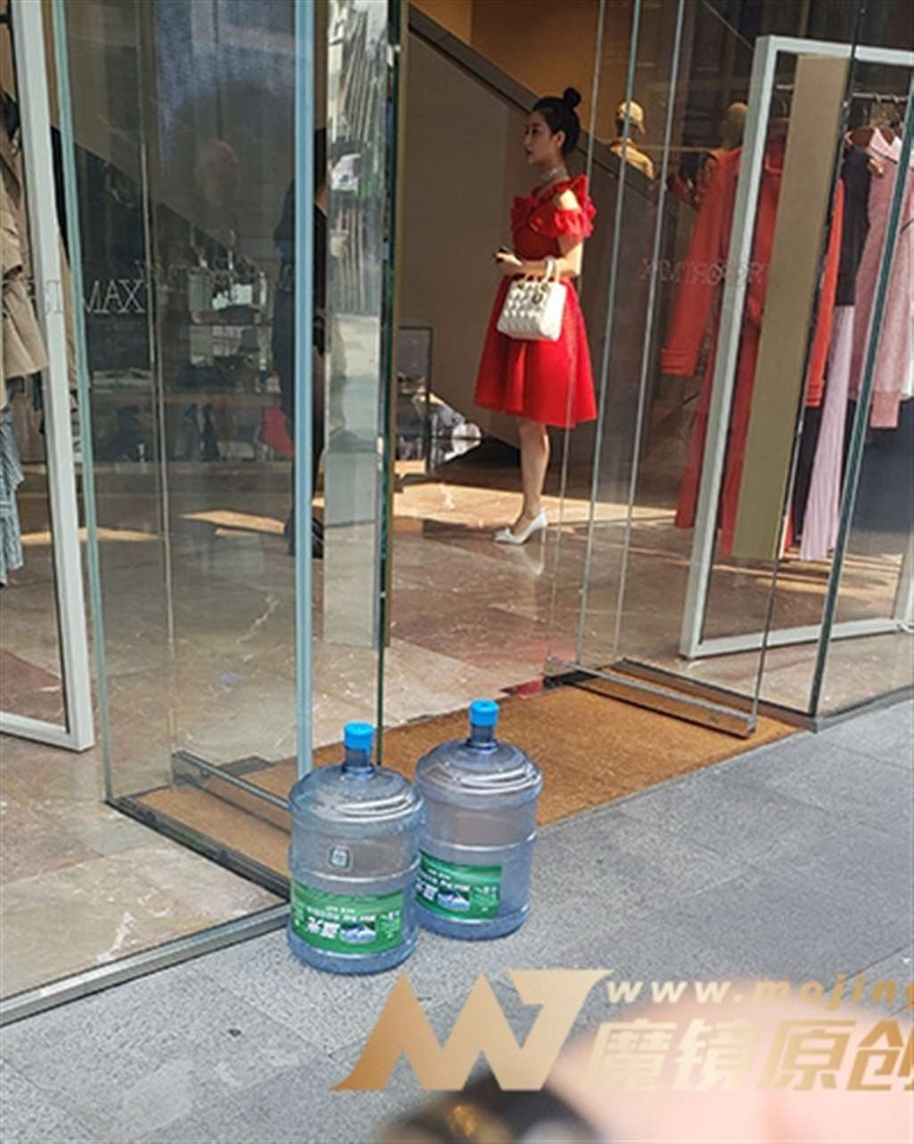 图片[3]-【凯恩赛帖】超甜美女孩 一看就知道很有福气-流行馆