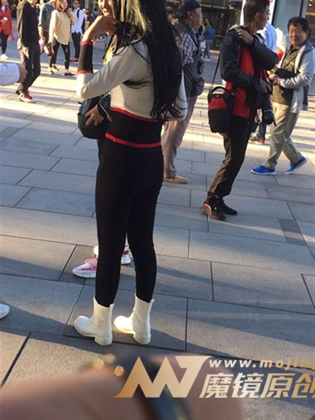 图片[3]-【红石赛帖】黑色紧牛性感美女-流行馆