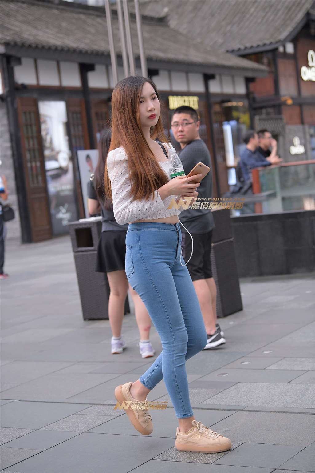 图片[4]-【街拍之魂赛帖】紧牛美少女-流行馆