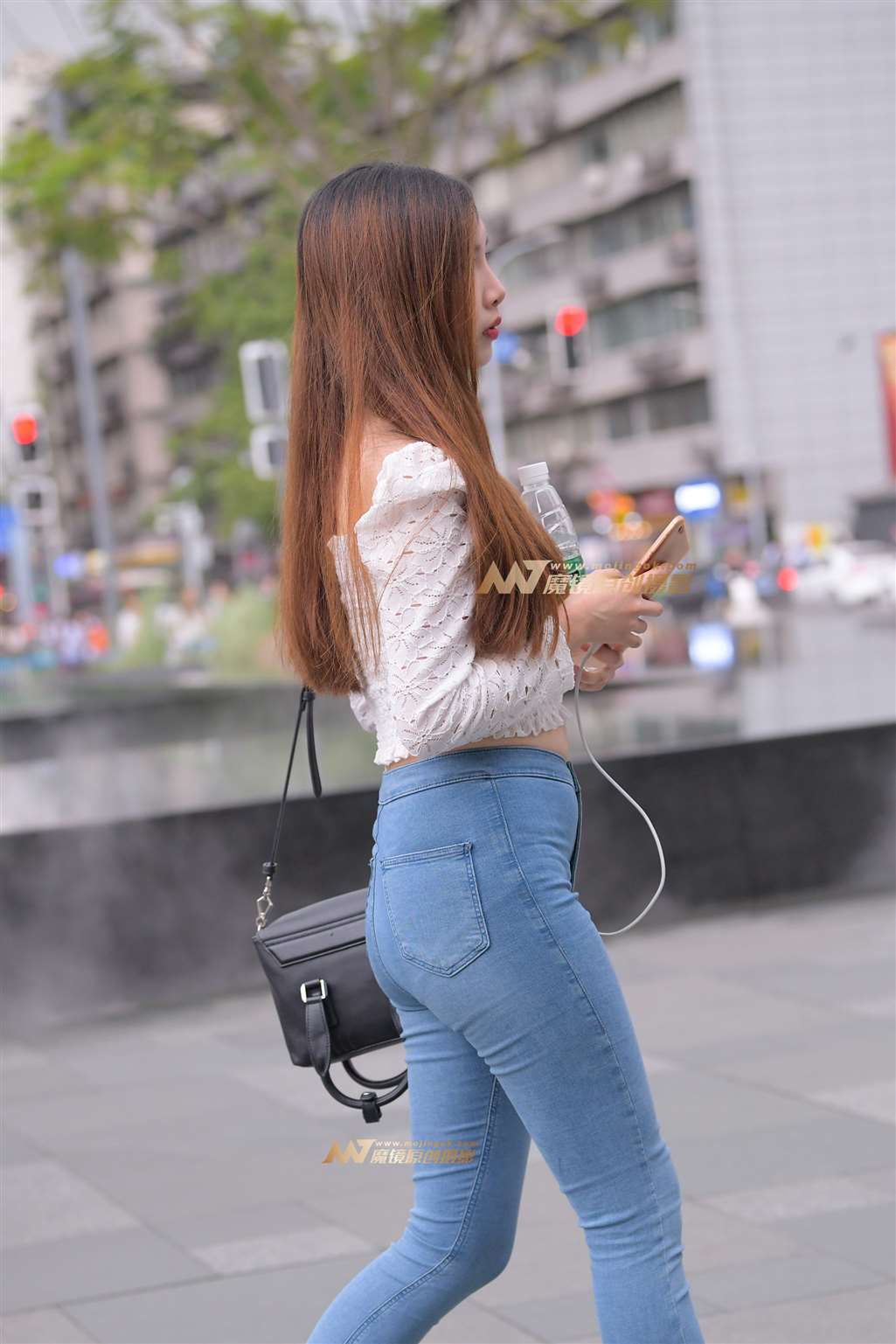 图片[5]-【街拍之魂赛帖】紧牛美少女-流行馆