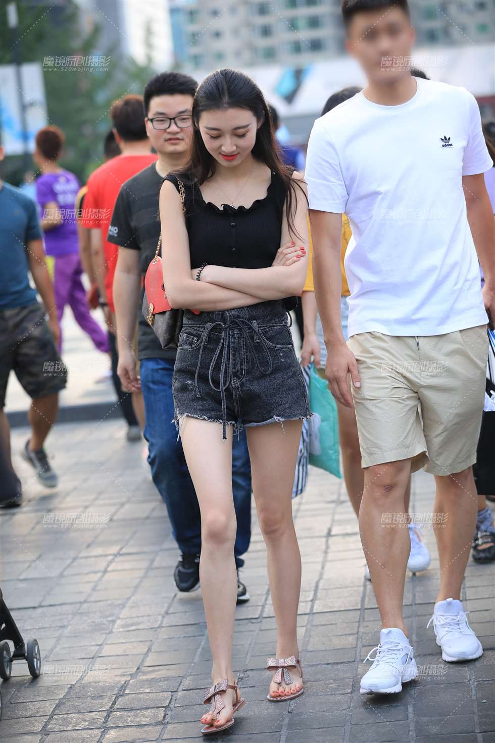 图片[4]-漂亮长腿女友-街拍流行馆