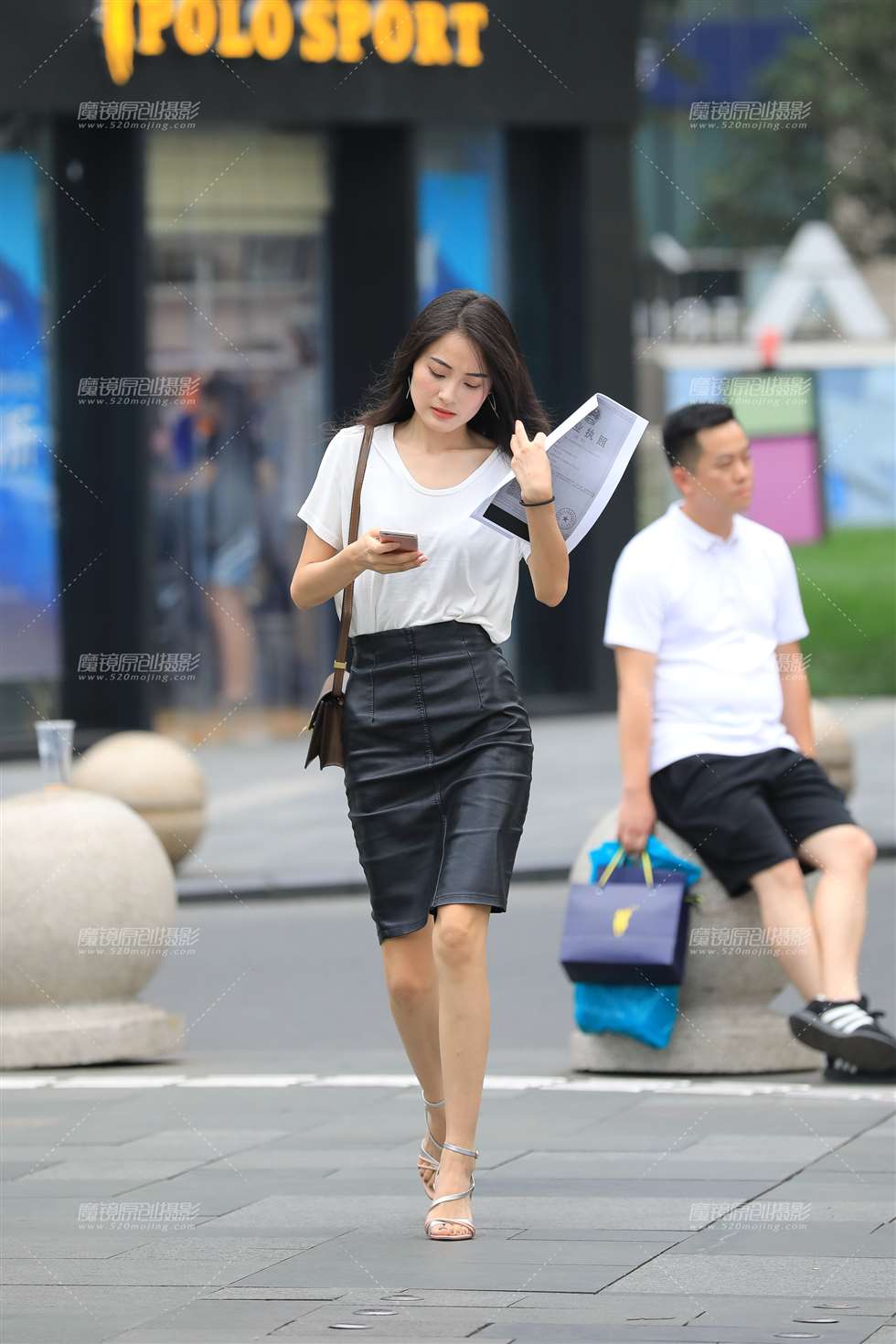 图片[3]-这身材 这气质 人间难得几回闻-街拍流行馆