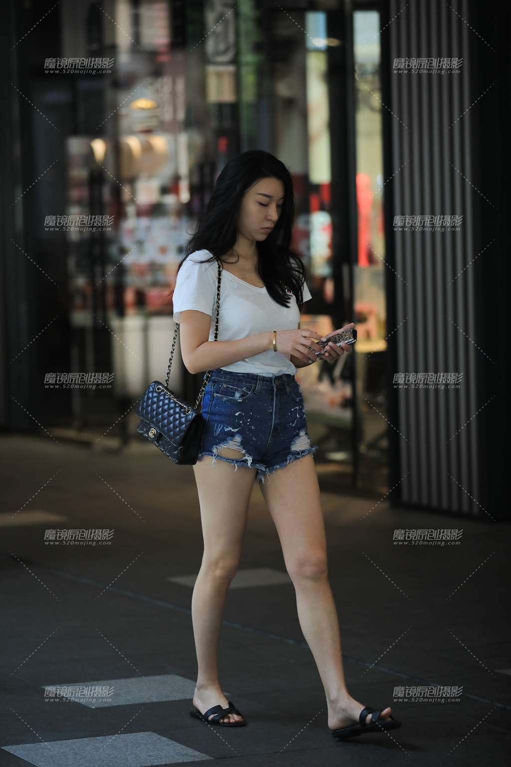 图片[3]-热裤上电梯 总能撩动我的心-街拍流行馆