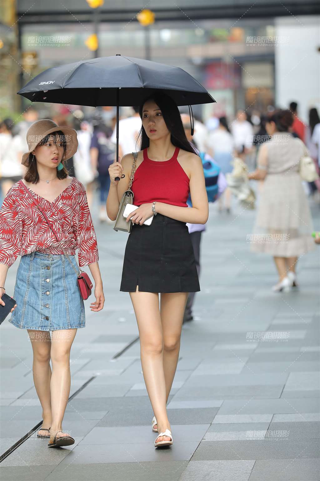 图片[1]-长腿-街拍流行馆