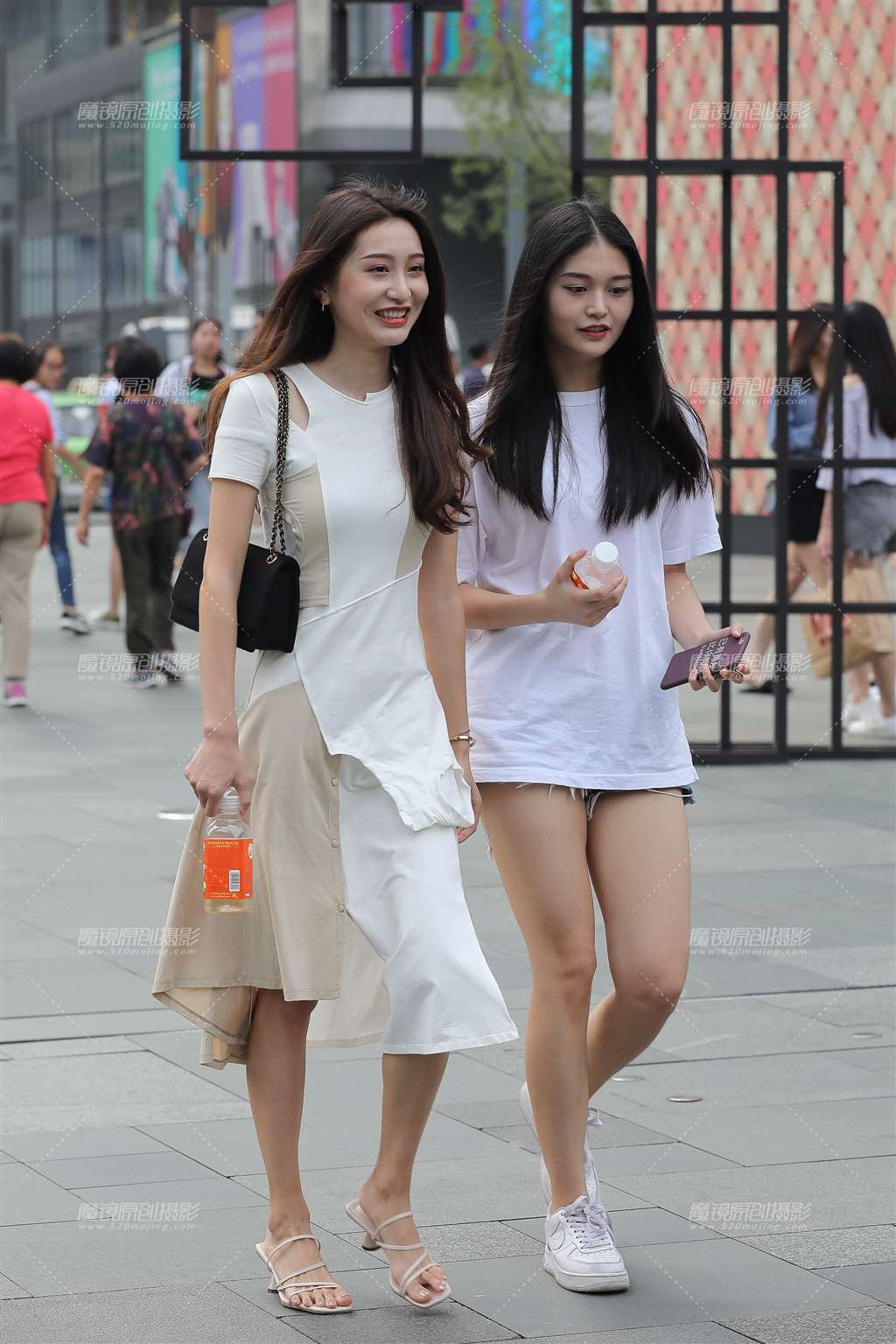 图片[1]-天生丽质-街拍流行馆