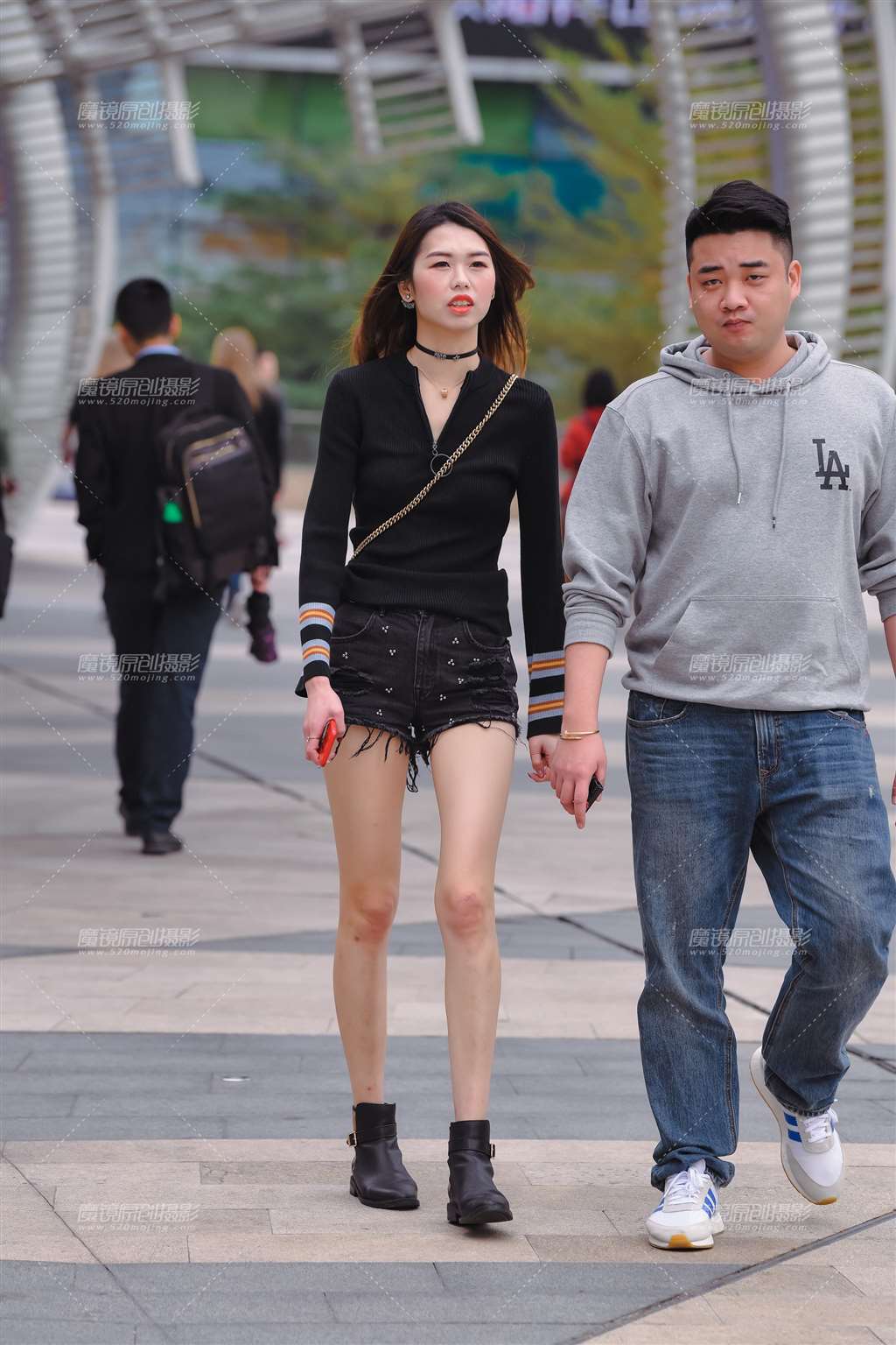 图片[5]-热裤长腿美女-街拍流行馆