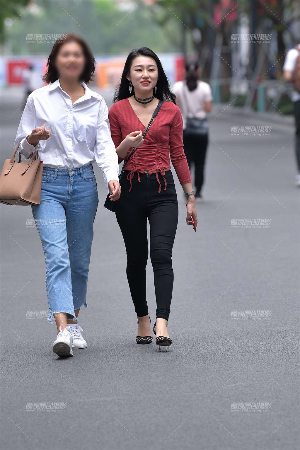 图片[1]-有没有老铁记得她？-街拍流行馆