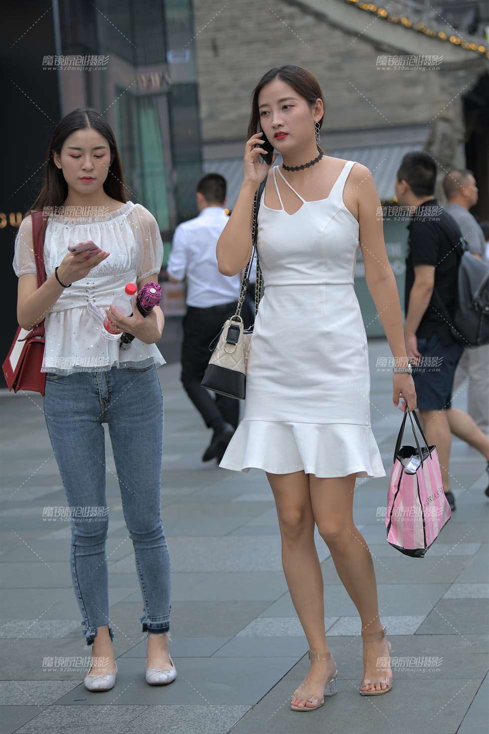 图片[1]-有仙气的大长腿-街拍流行馆