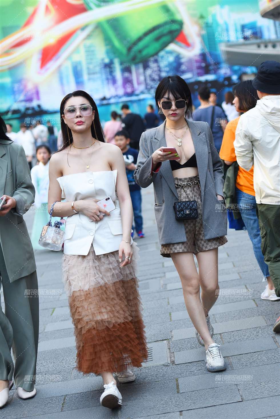 图片[2]-西装配比基尼上装-街拍流行馆