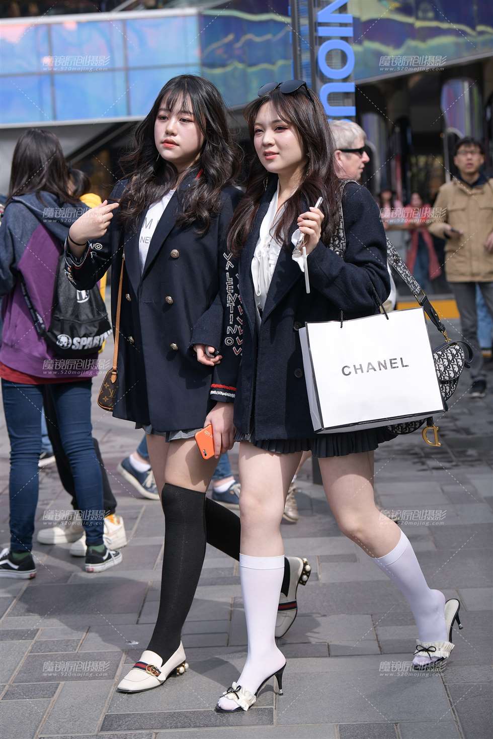 图片[5]-【街拍之魂赛帖】两个制服小姐姐-街拍流行馆