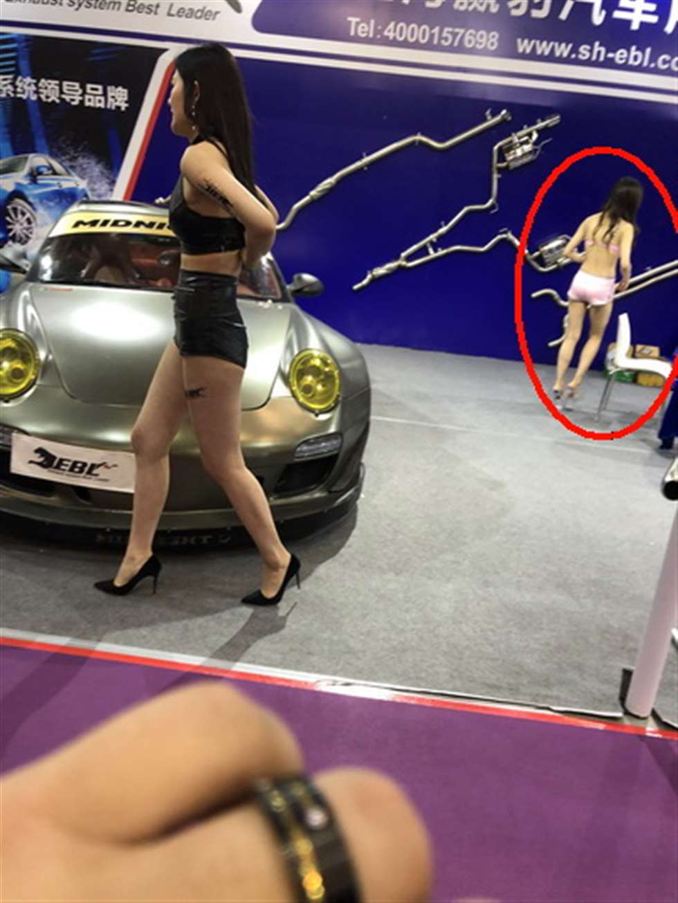 图片[3]-【Mark赛帖】粉色泳装美女-街拍流行馆