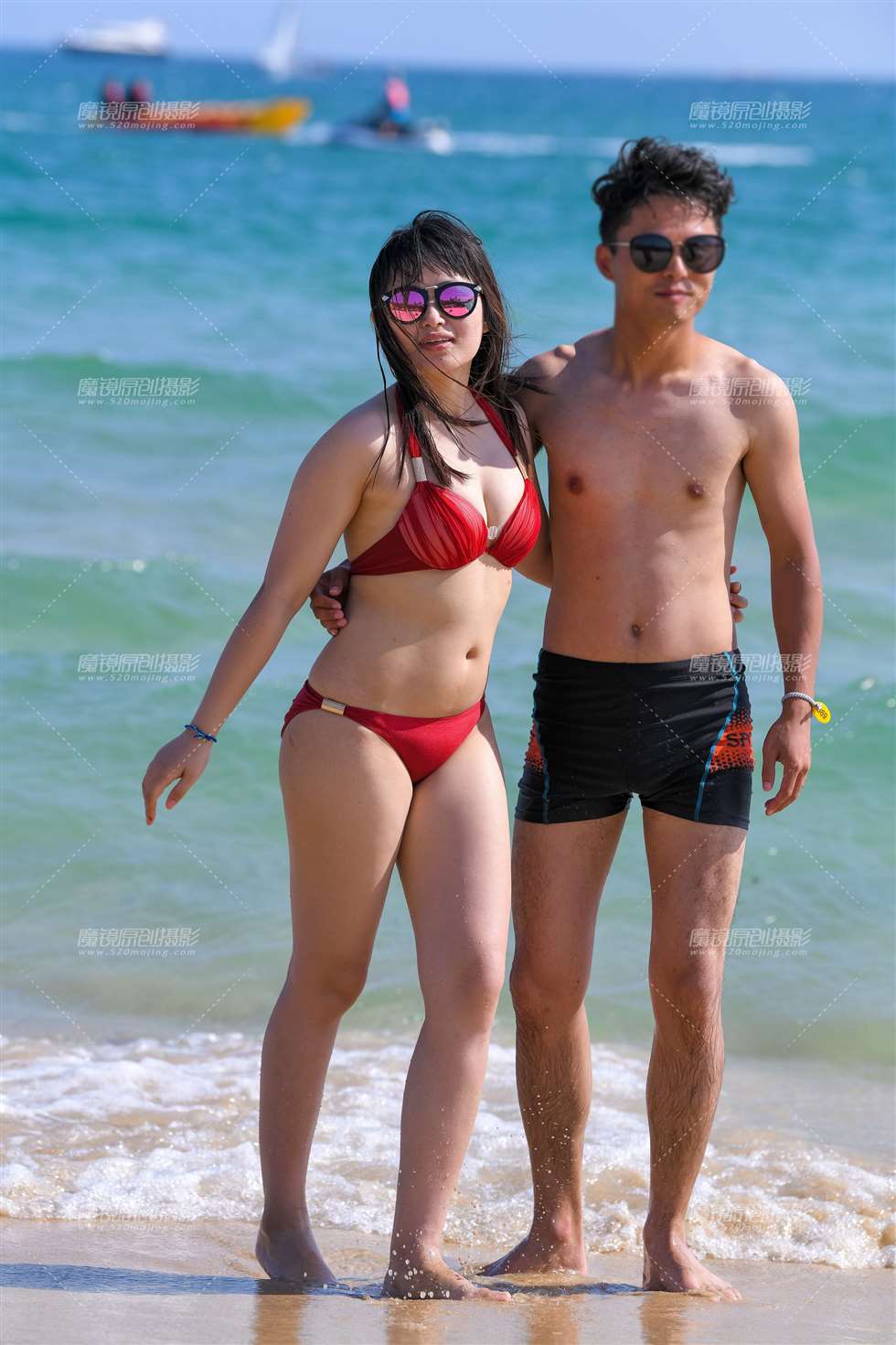图片[4]-【久久赛帖】海边拍写真的比基尼美女-街拍流行馆