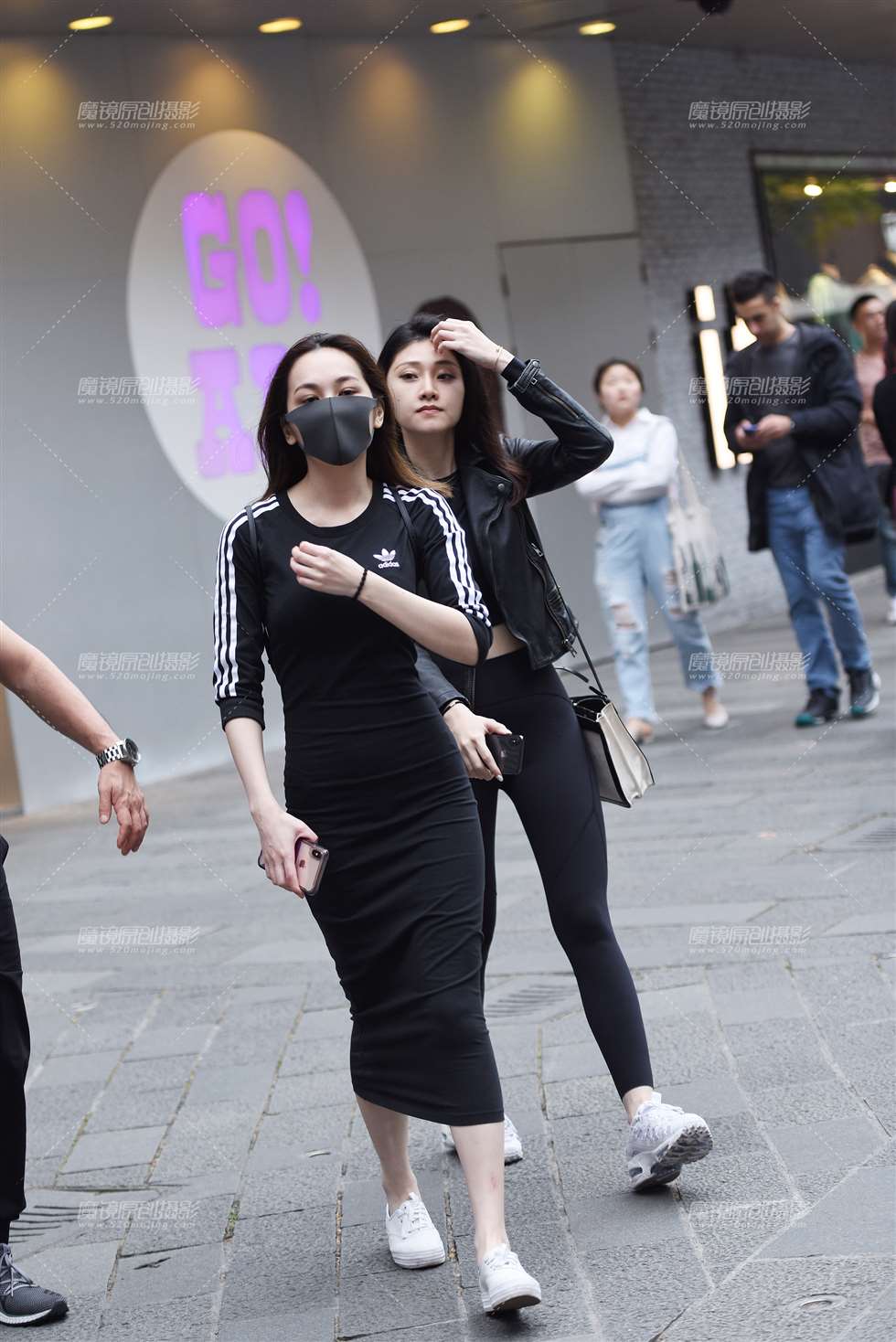 图片[4]-【咔喳赛帖】天黑前终于拍了两个-街拍流行馆