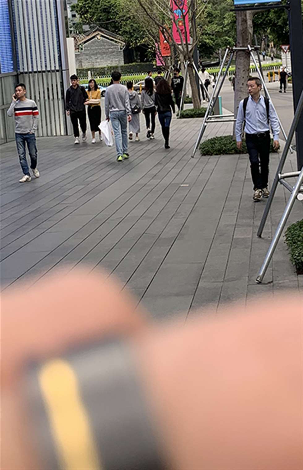图片[3]-【视觉冲击赛贴】紧牛，美腿，美眉-街拍流行馆
