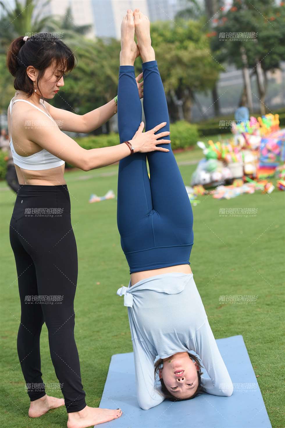 【咔喳赛帖】跟着老师来做引体向上-流行馆