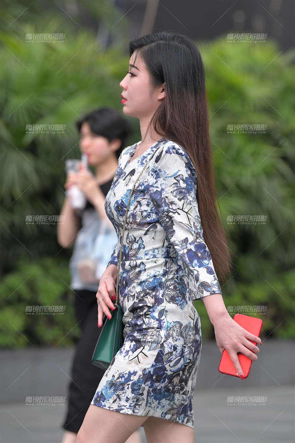 图片[1]-韵味的美腿高跟**-街拍流行馆