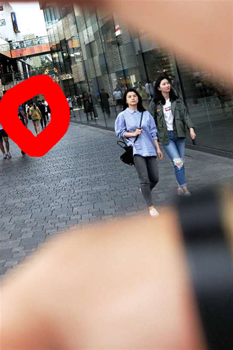 图片[3]-【街拍之魂赛帖】美女的长腿高跟-街拍流行馆