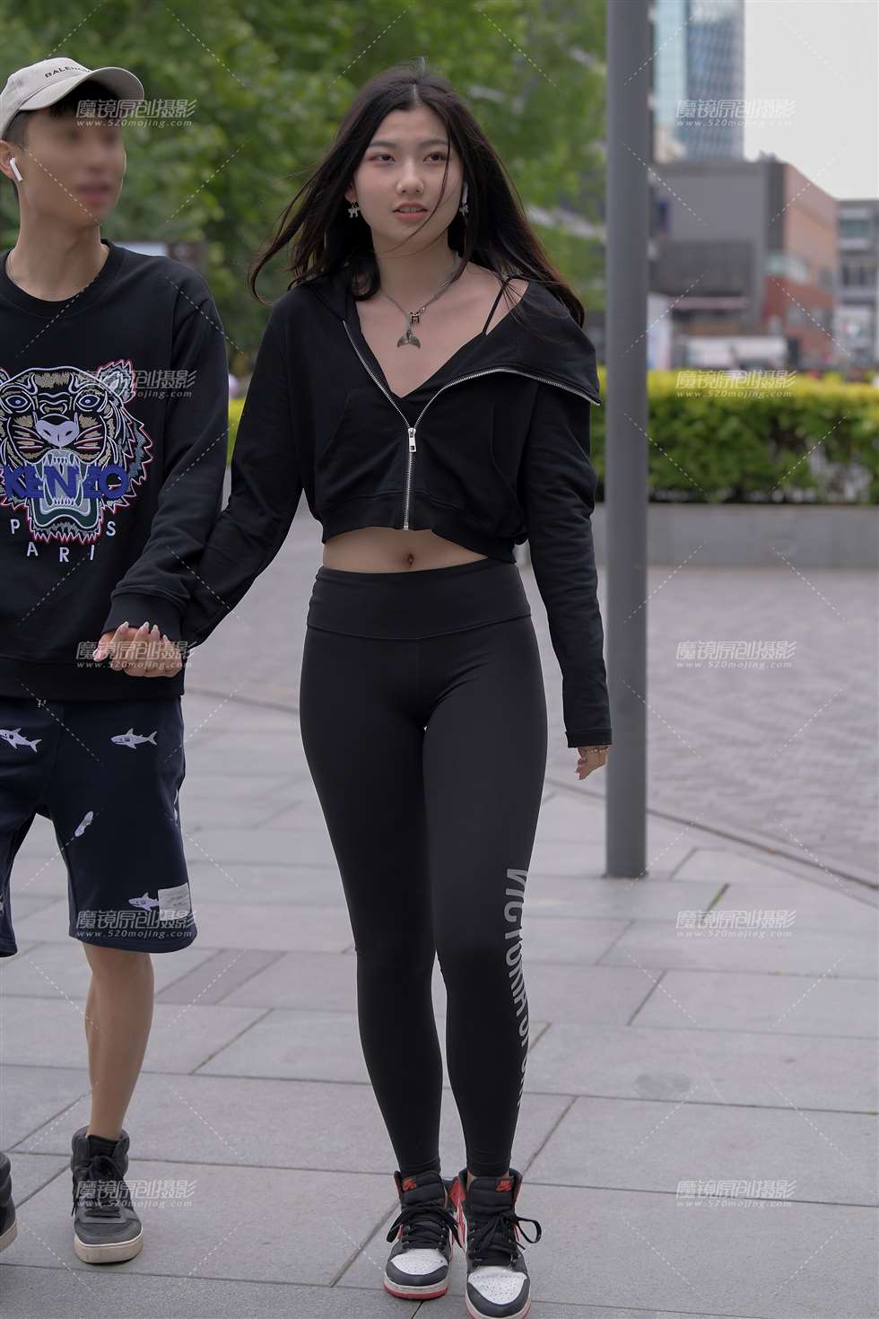 图片[1]-【纳兰赛帖】青柠般的女孩-街拍流行馆