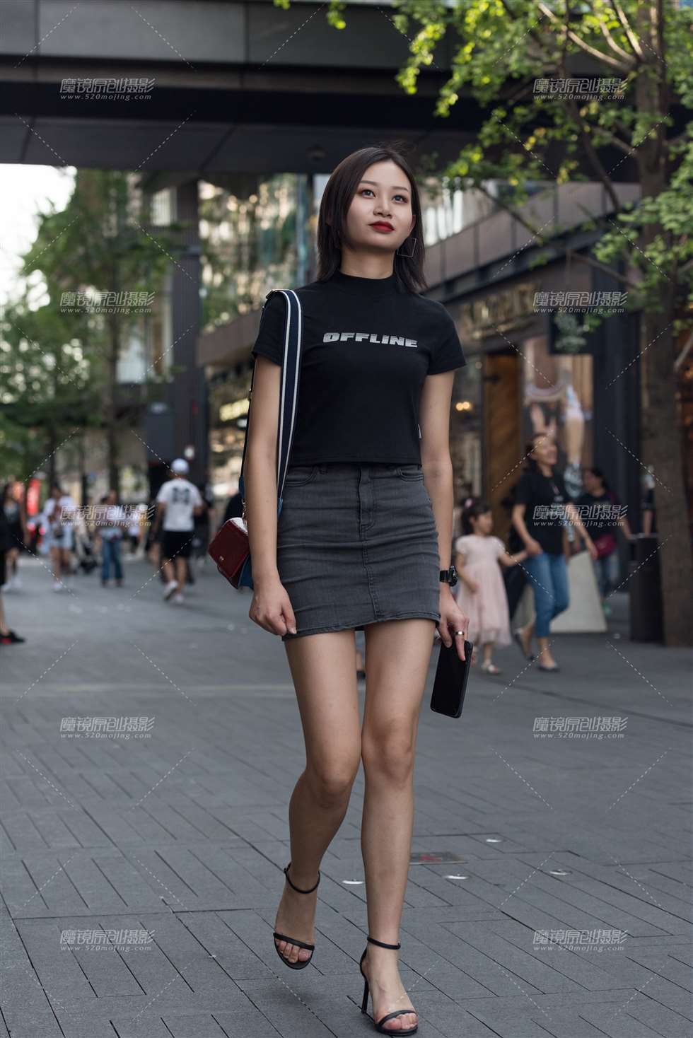 图片[1]-【慕容笙赛贴】高跟长腿美女-街拍流行馆