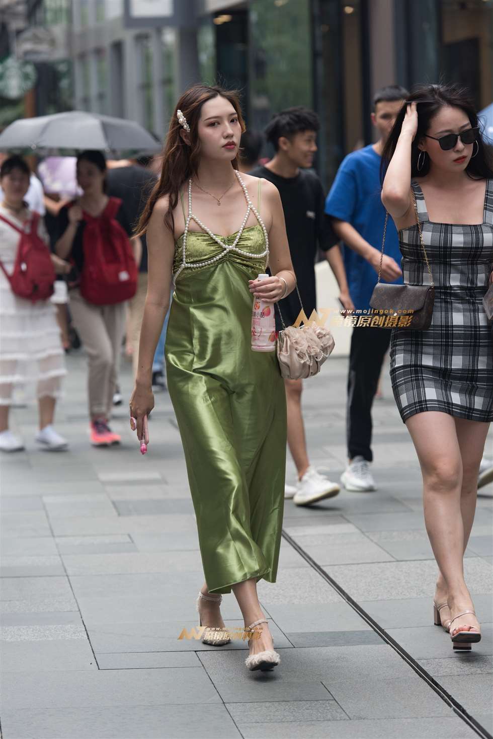 图片[5]-清纯吊带的美女-流行馆