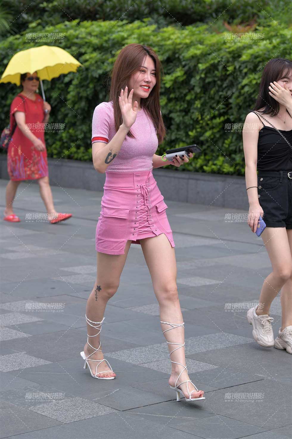 图片[4]-【视觉冲击赛贴】性感包臀裙小姐姐-街拍流行馆