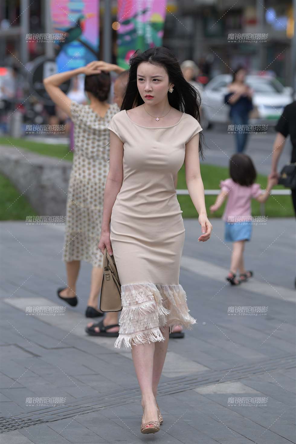 图片[1]-【视觉冲击赛贴】性感美-街拍流行馆