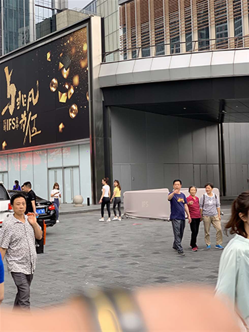 图片[3]-【视觉冲击赛贴】S身材~紧身裤**-街拍流行馆