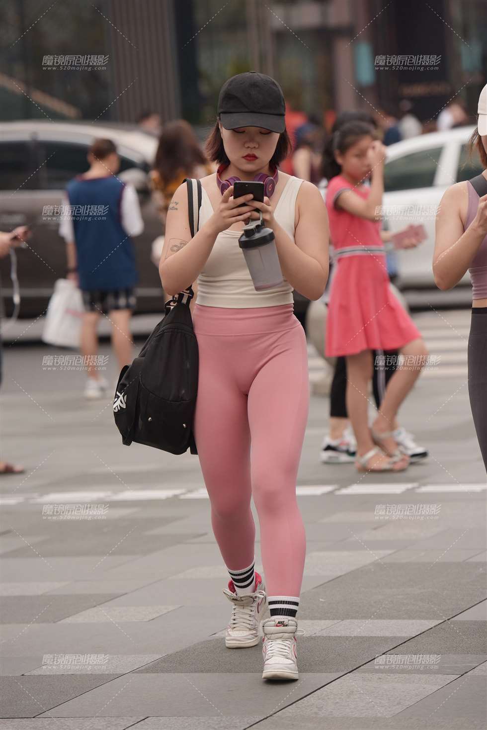 图片[4]-【慕容笙赛贴】锻炼回家的路上-街拍流行馆