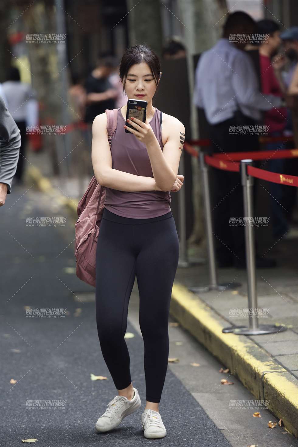 图片[4]-【咔喳赛帖】迎面-街拍流行馆