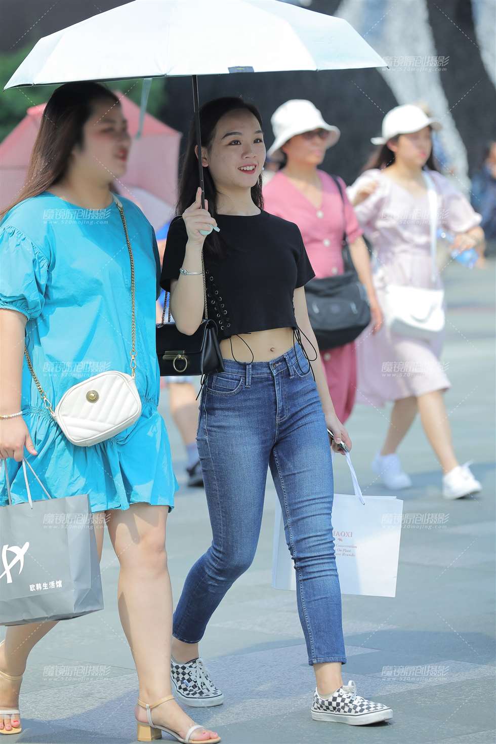 图片[5]-【凯恩赛贴】紧牛小妹-街拍流行馆