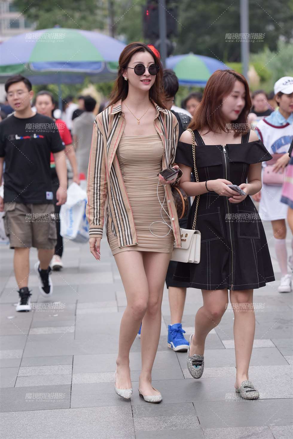 图片[1]-【慕容笙赛贴】好白的大腿-街拍流行馆