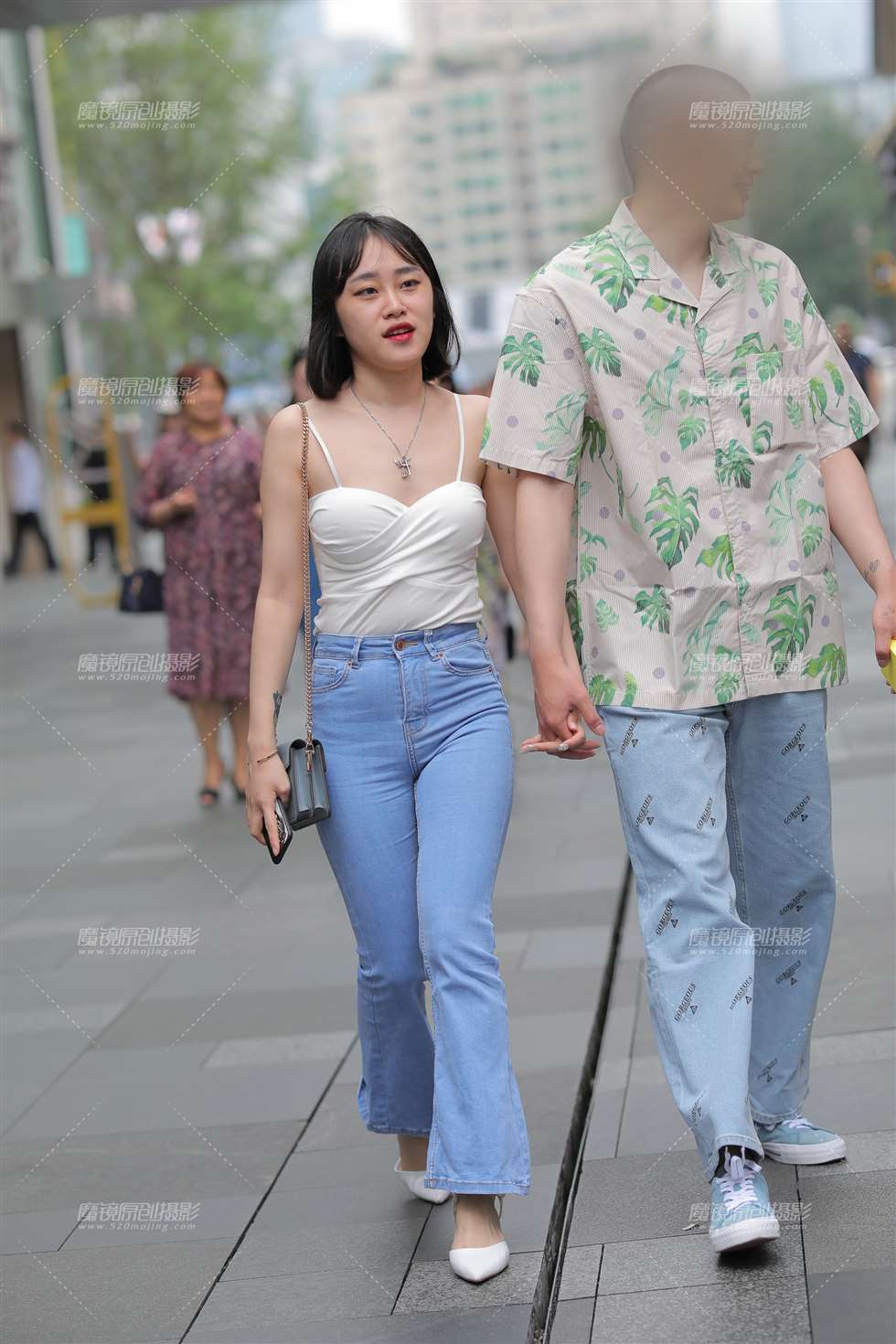 图片[1]-【凯恩赛贴】紧牛-街拍流行馆