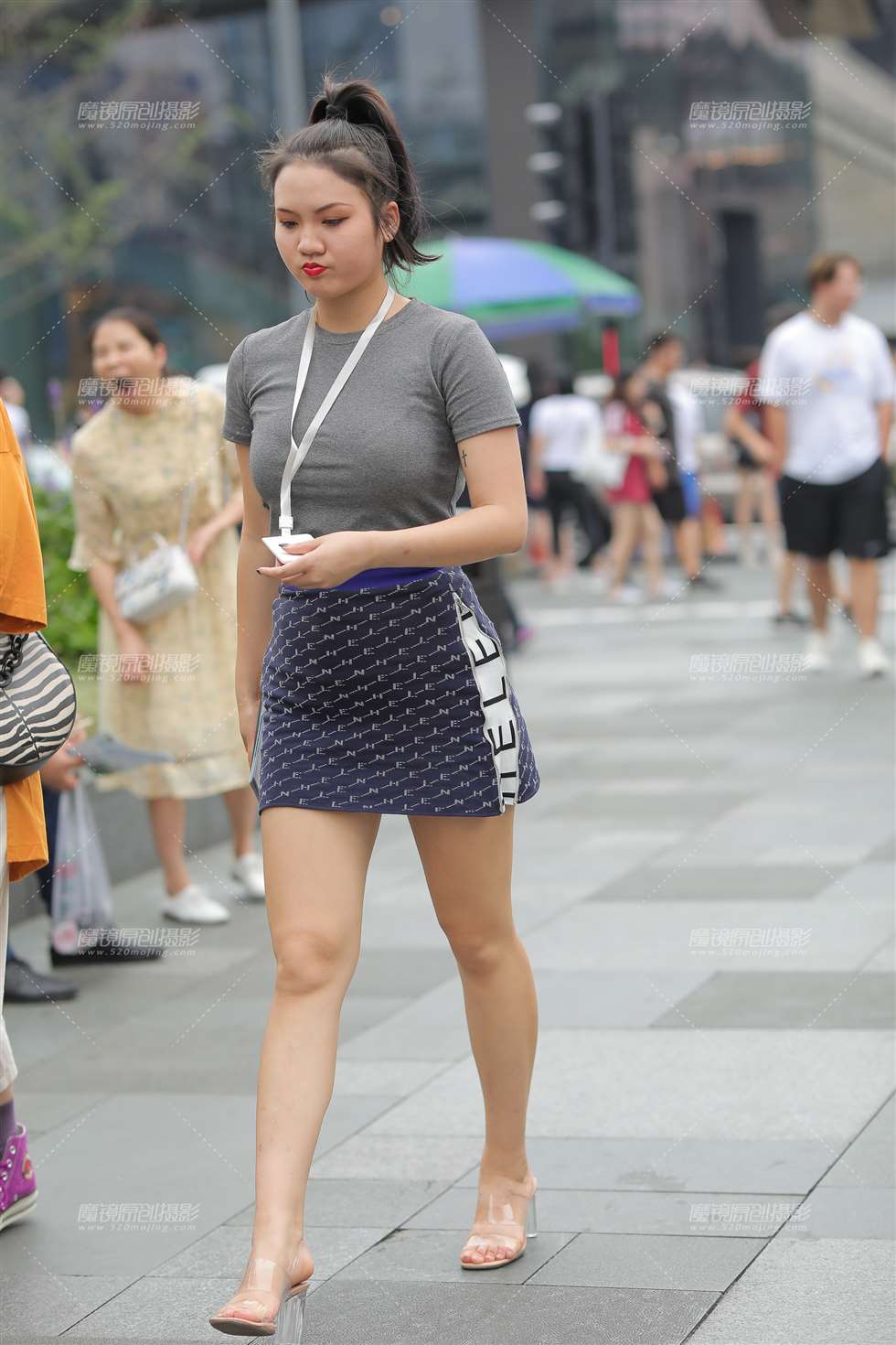 图片[1]-【凯恩赛贴】肉感-街拍流行馆