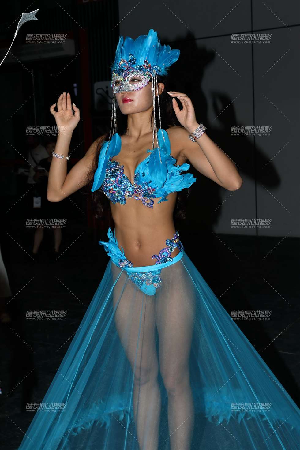 图片[5]-【欧阳赛帖】性感蓝纱裙健身短裤美女-街拍流行馆