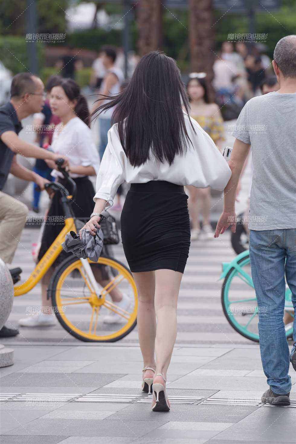 图片[2]-【慕容笙赛贴】包臀裙美女-街拍流行馆