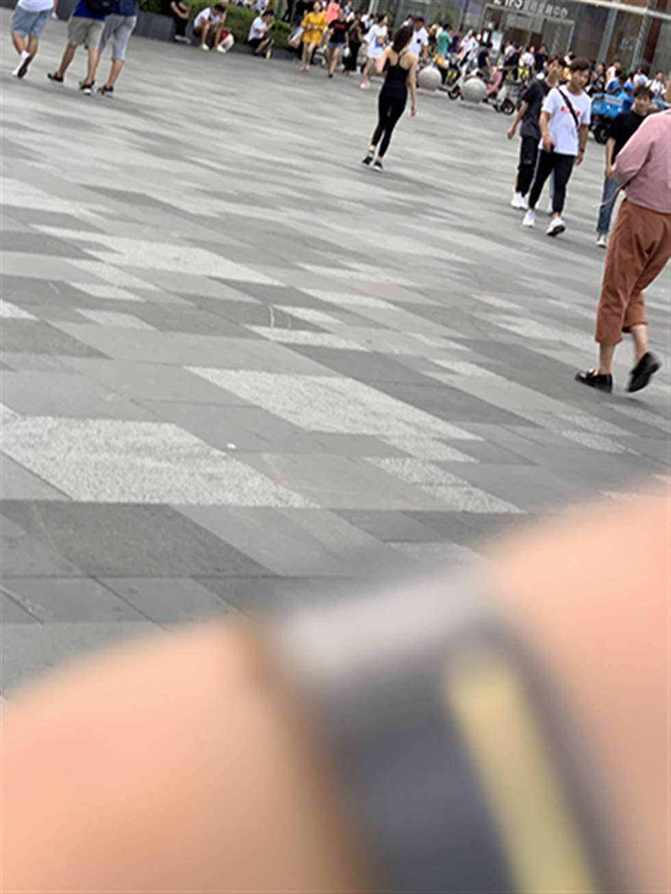 图片[3]-【视觉冲击赛贴】这小腰，这翘臀，第二季-街拍流行馆