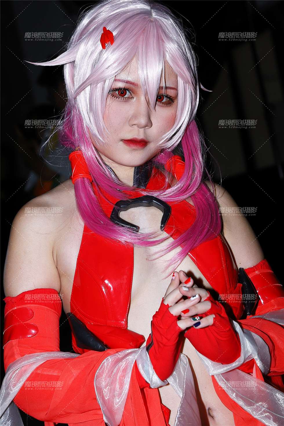 图片[1]-红色性感cosplay（重发）-街拍流行馆
