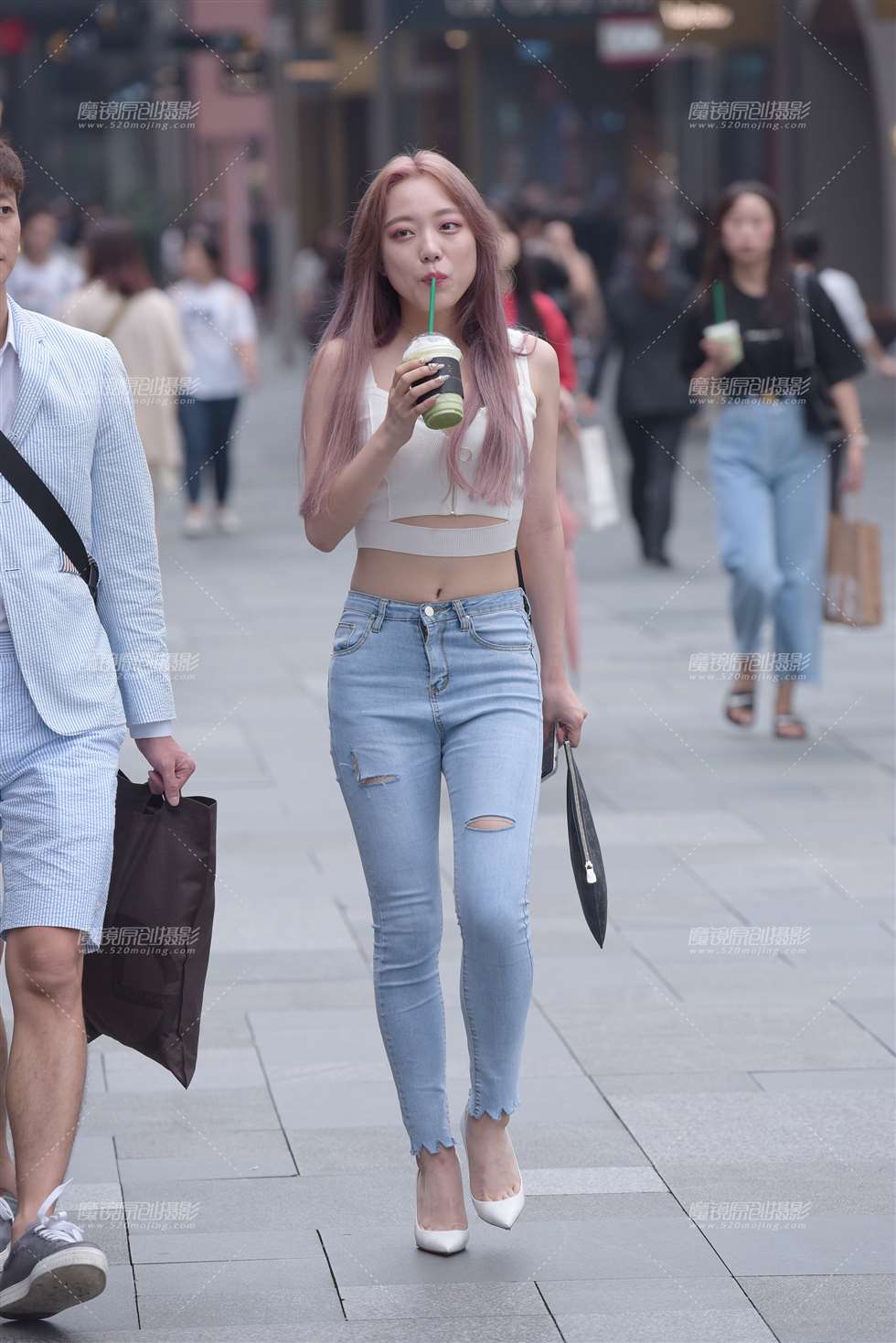 图片[4]-【慕容笙赛贴】紫色头发的美女-街拍流行馆