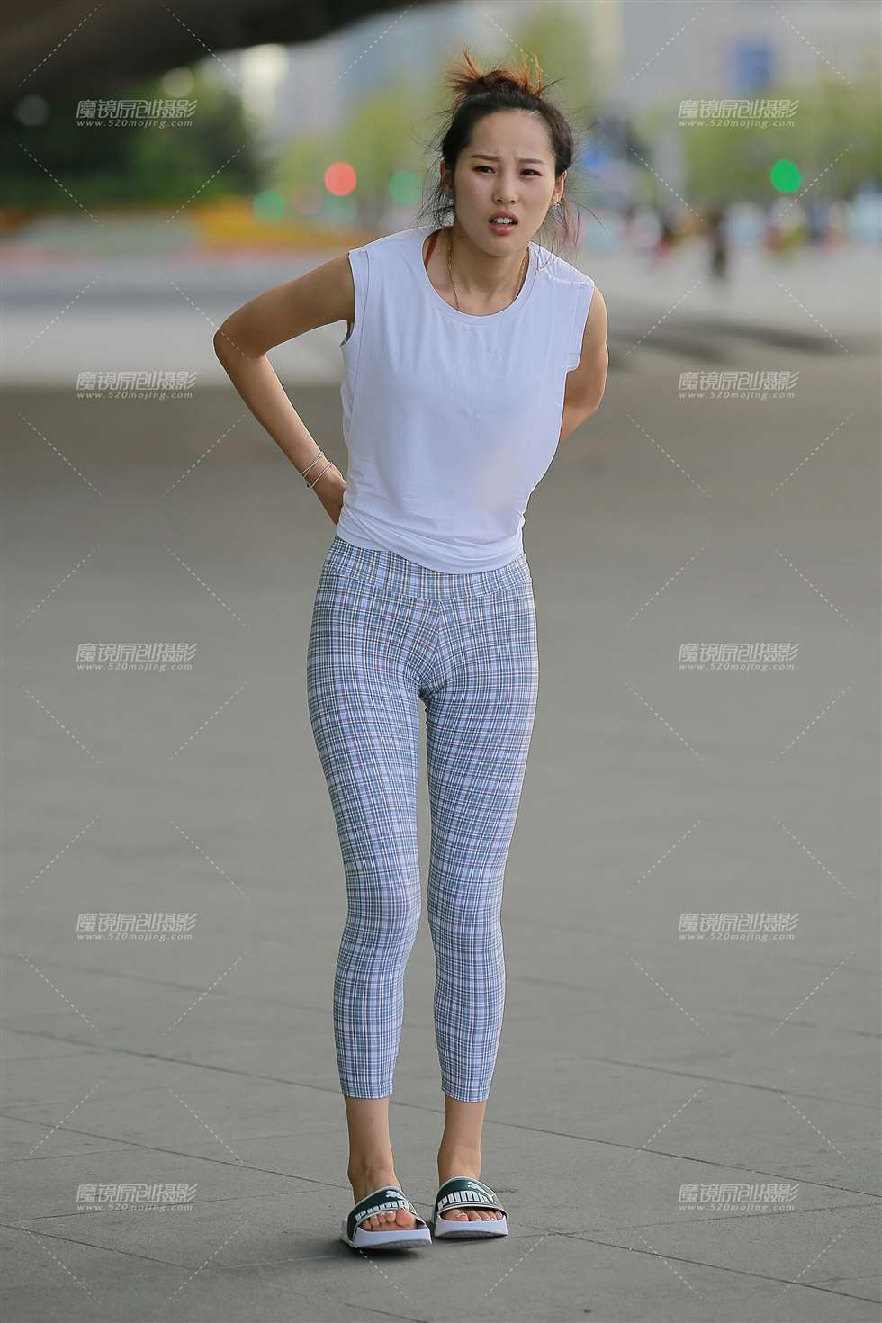 图片[4]-格格瑜伽裤美女-街拍流行馆