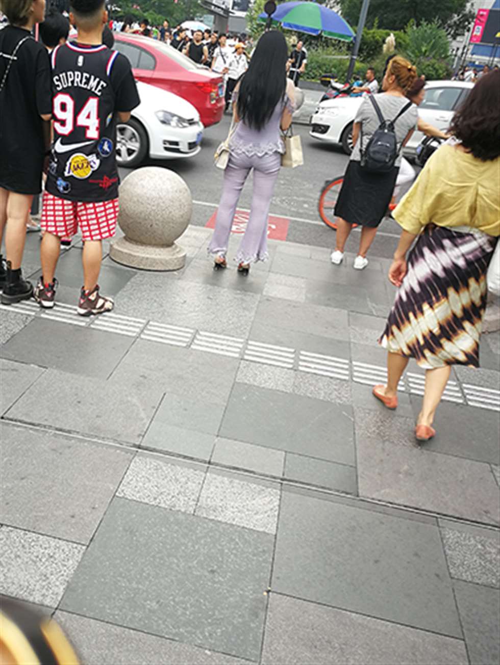 图片[3]-【慕容笙赛贴】回复消息的小姐姐-街拍流行馆