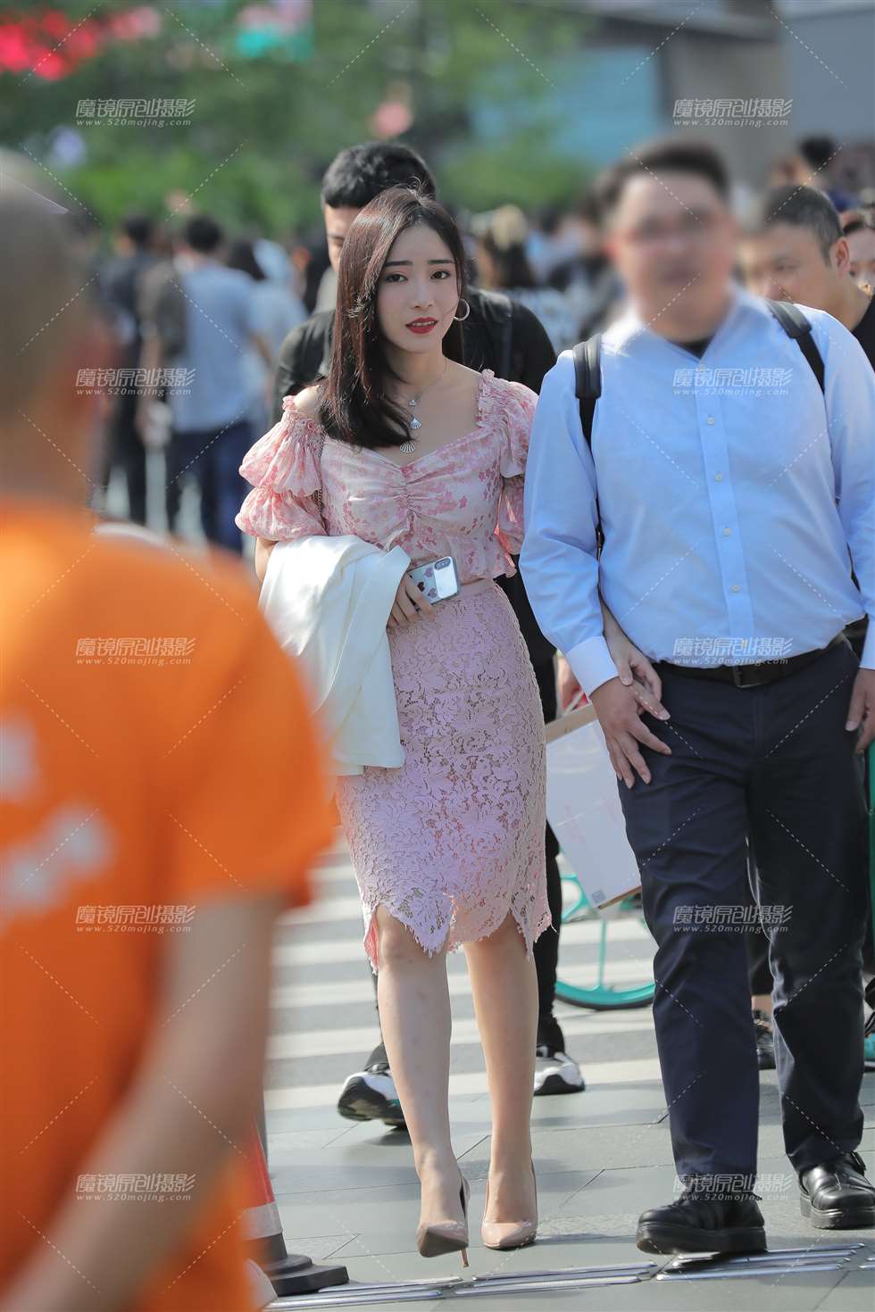 图片[1]-【凯恩赛贴】男人要努力到哪种地步 才能有他这样的福气-街拍流行馆