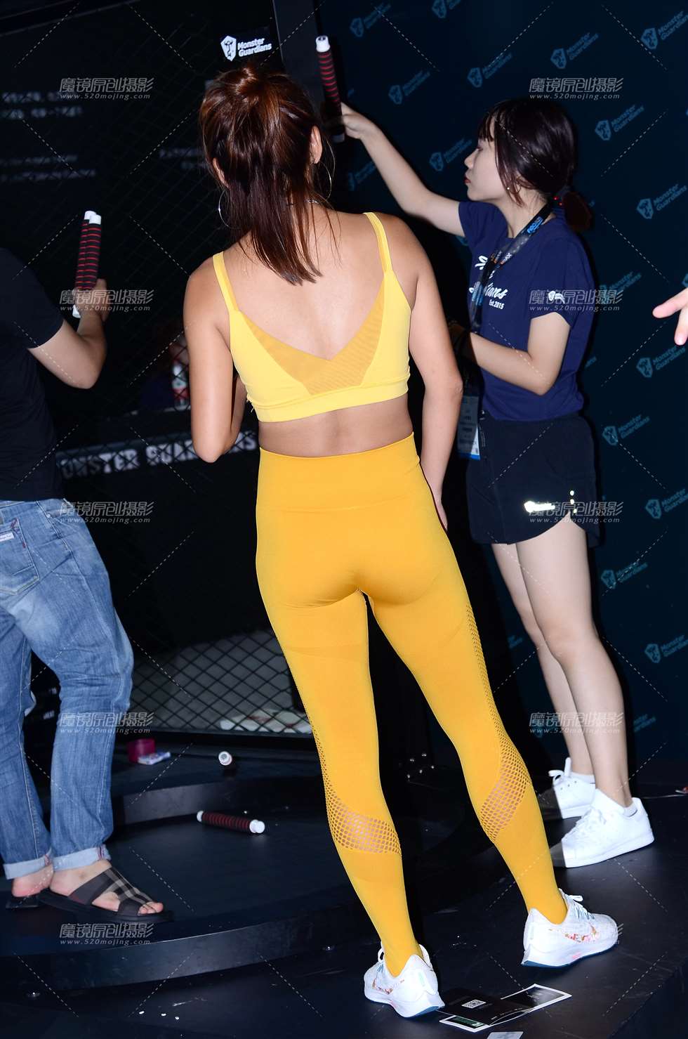 图片[1]-【神摄手赛帖】黄色健体服-街拍流行馆