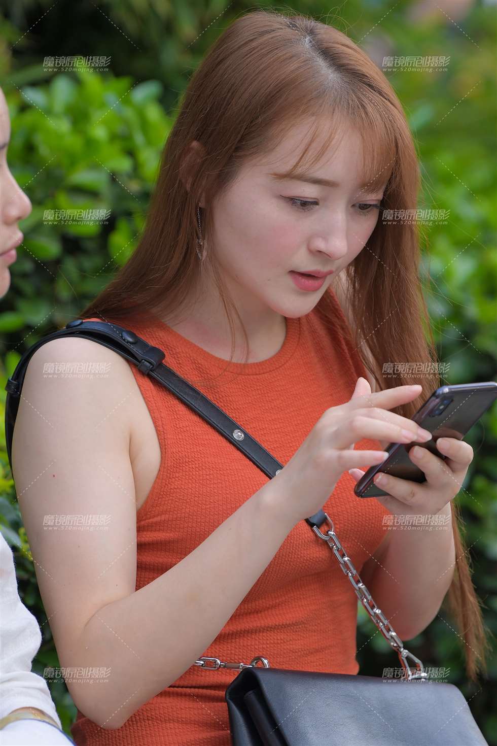 图片[1]-【视觉冲击赛贴】高跟美女，另有一番味道-街拍流行馆