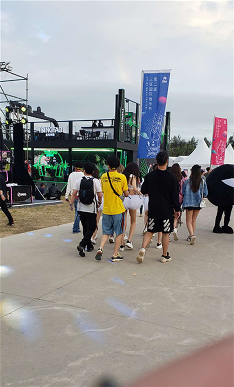 图片[3]-【凯恩赛贴】一群小天鹅-街拍流行馆