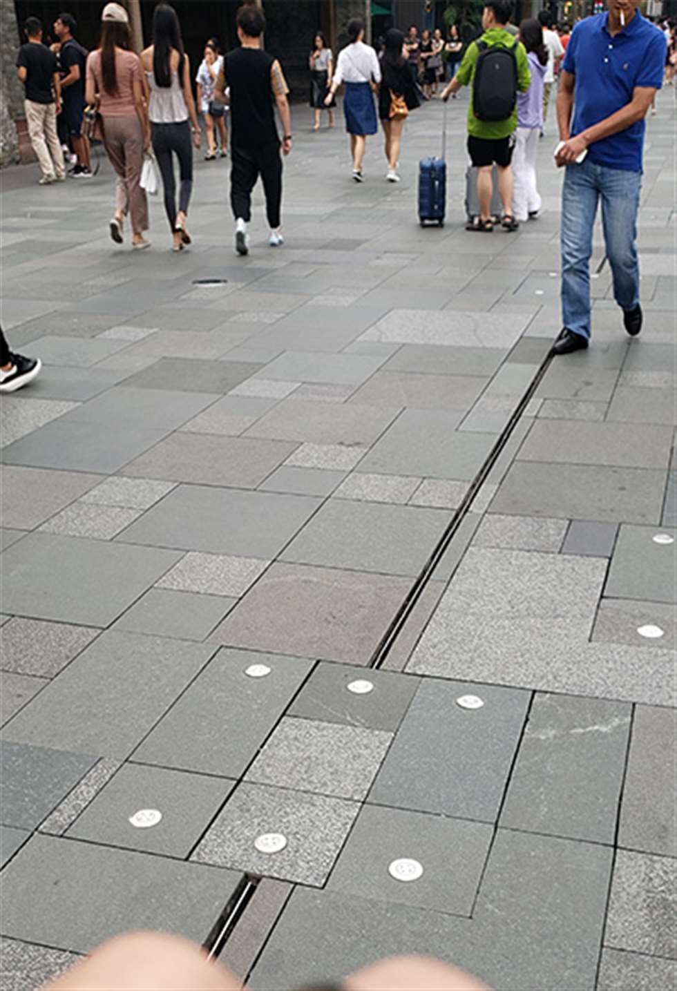 图片[3]-【凯恩赛贴】清新靓丽的牛仔美眉-街拍流行馆