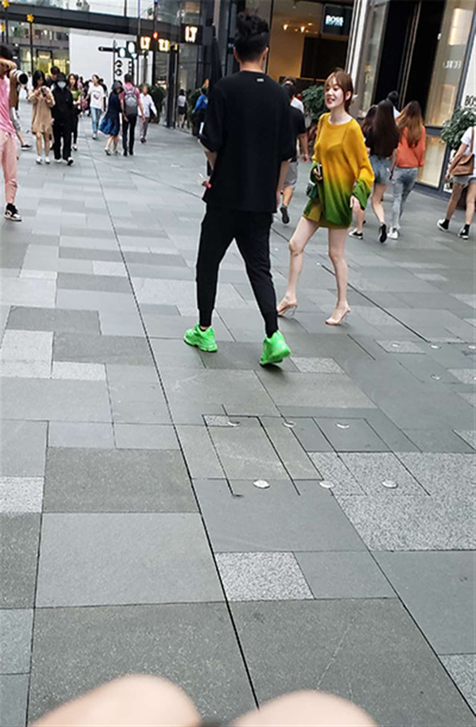 图片[3]-【凯恩赛贴】出水芙蓉 甜美可爱美女-街拍流行馆