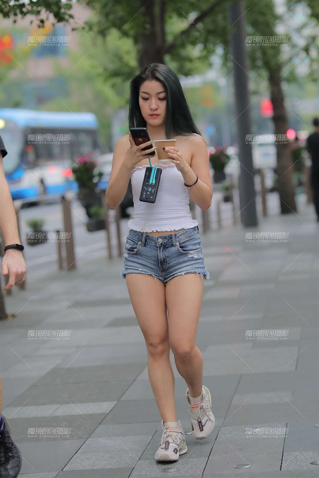 图片[4]-【凯恩赛贴】小热裤-街拍流行馆
