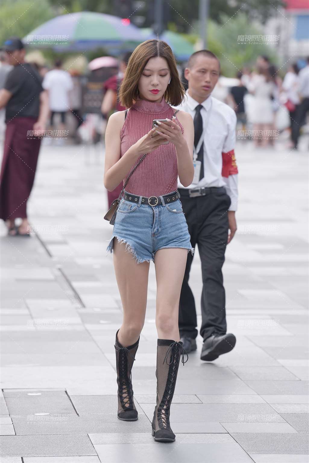 图片[5]-【慕容笙赛贴】热裤小美女-街拍流行馆