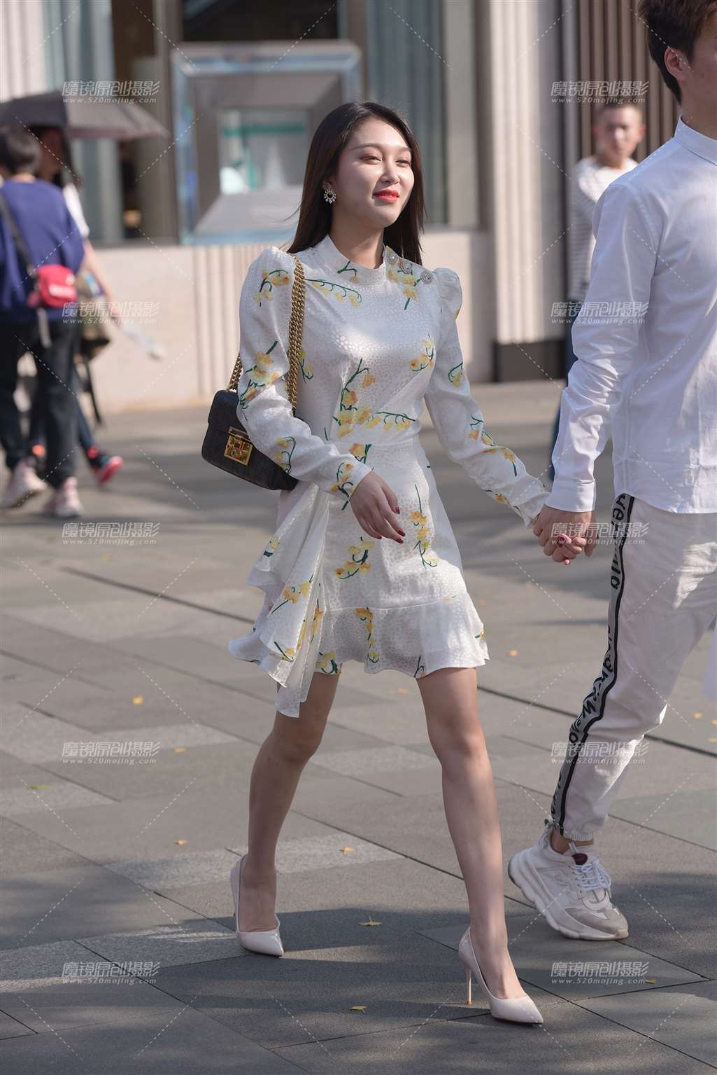 图片[1]-【慕容笙赛贴】高跟美女-街拍流行馆