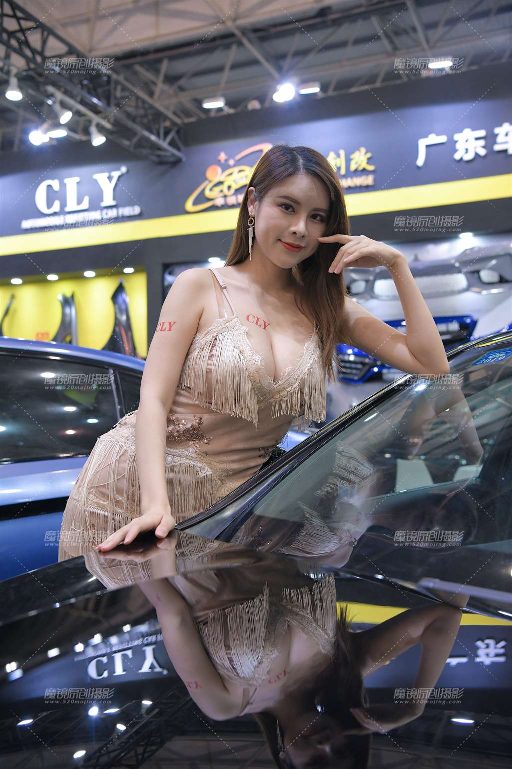 图片[1]-如此丰满的女人，赞-街拍流行馆